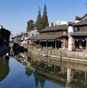 杜月笙大兴土木建祠堂,社会名流纷纷道贺送礼